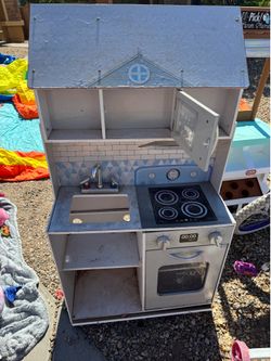 Wooden Play Kitchen and Dollhouse Set
