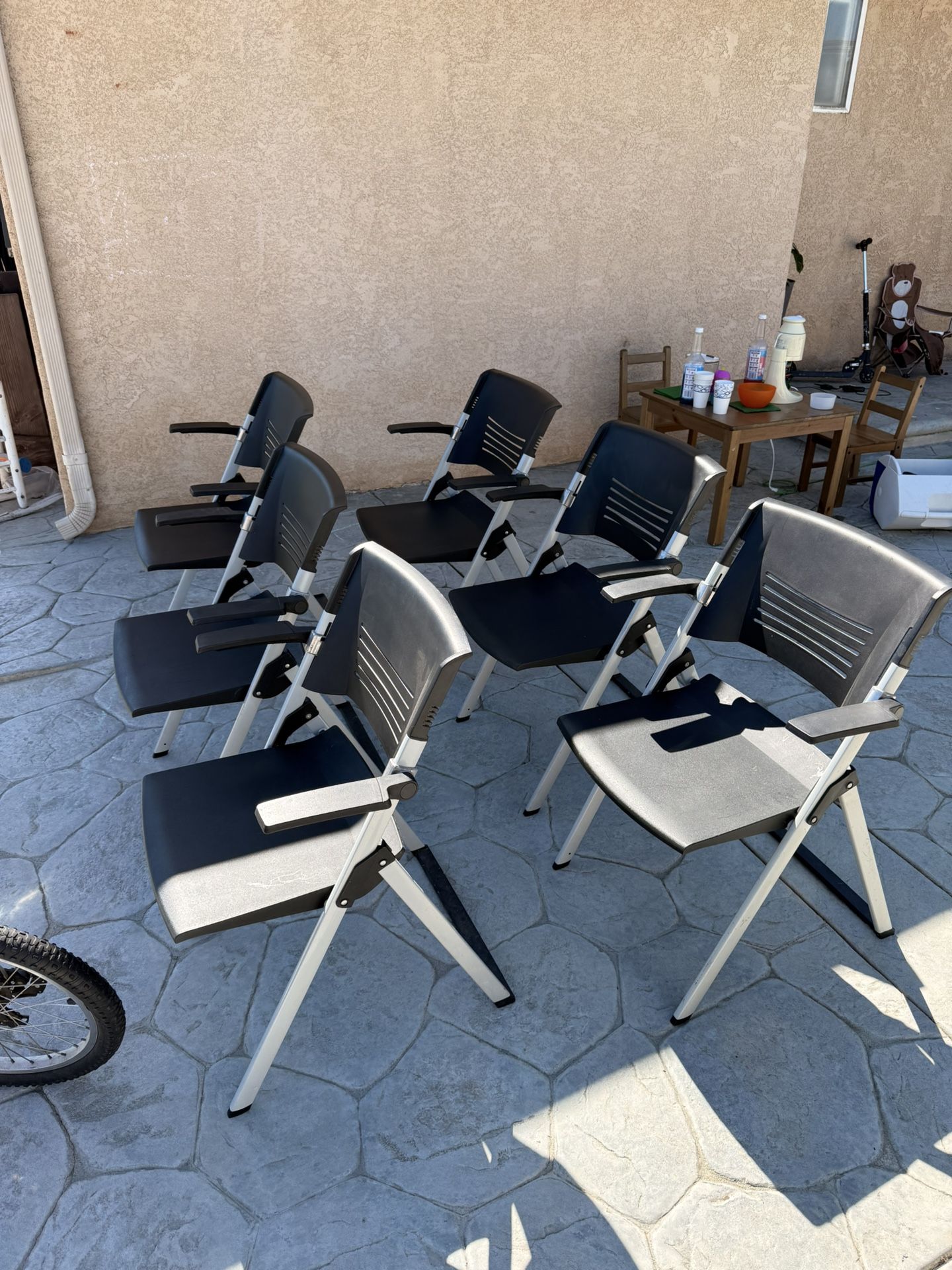 Foldable chairs
