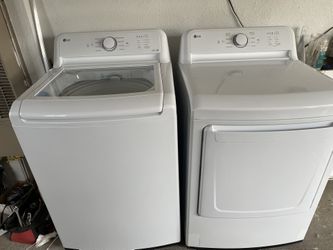 LG Washer And Dryer Set