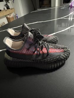 Yeezy Sneakers