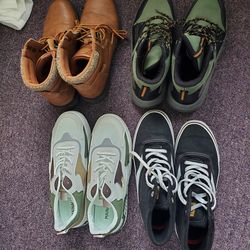 Men's/Boys Boots/Sneakers. 11M