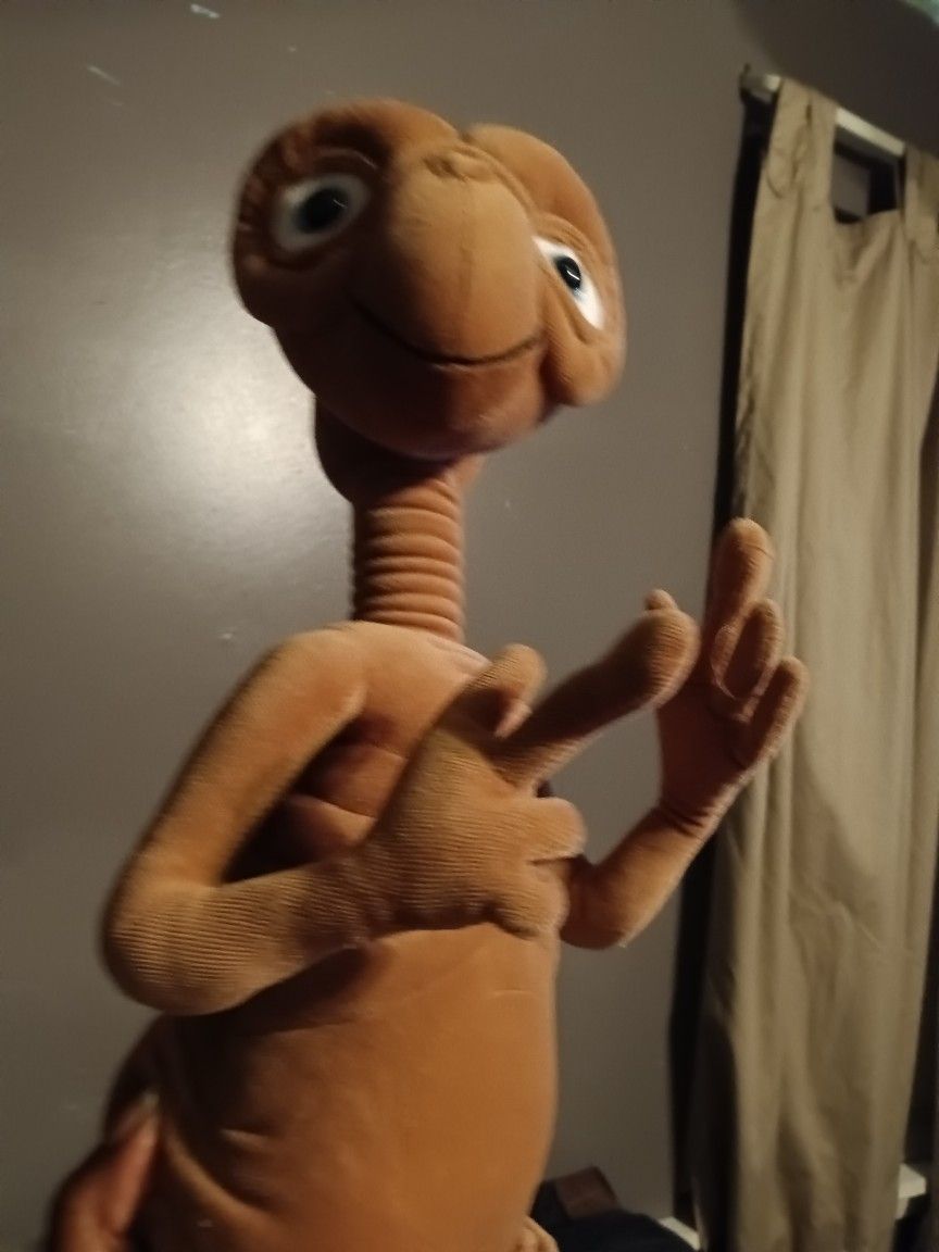 E T