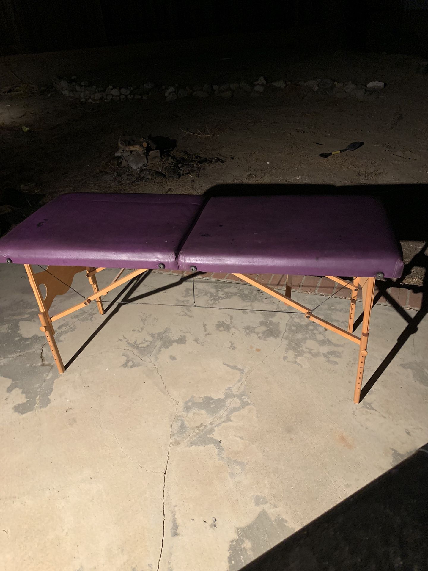 Collapsible Massage Table