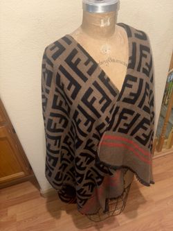 Fendi Poncho