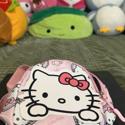 Hello Kitty Crossbody Bag 