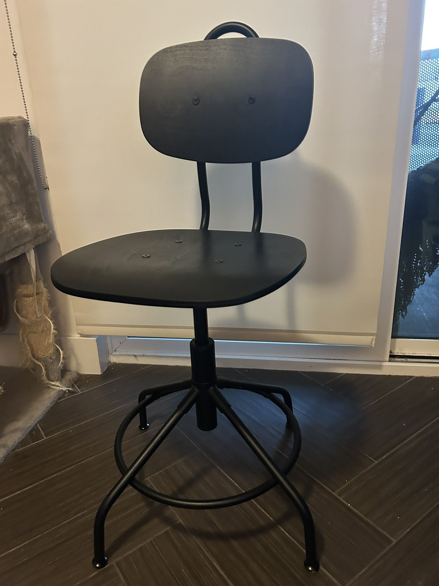 Black Swivel Chair