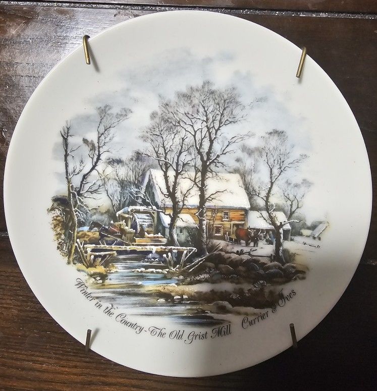 Seasonal Designed Themed Plates