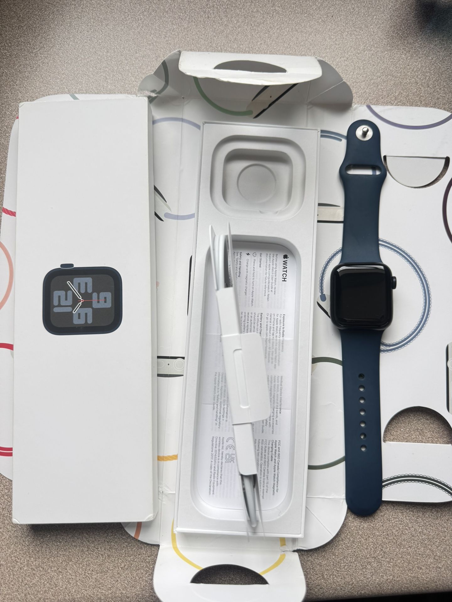 Apple Watch SE 2gen GPS like New