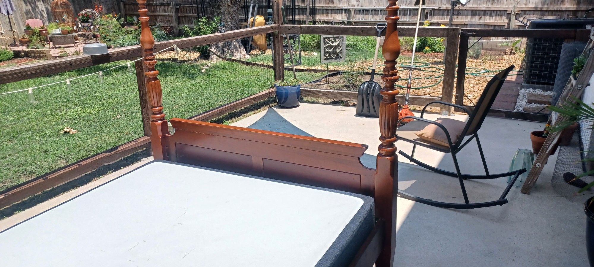 Queen Bed With Box Spring