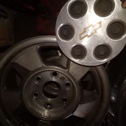 (Set) 16in Chevy Six Lug Rims For Sell