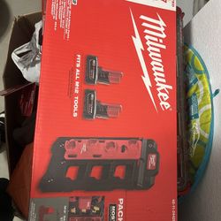 Milwaukee M12 Batteries & Packout