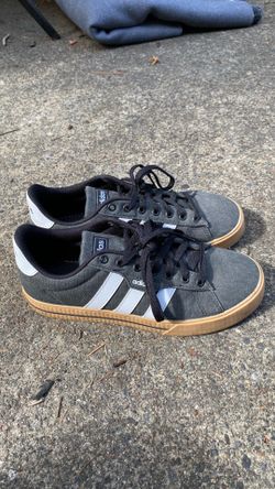 Adidas Daily 3.0- size 7.5 men’s