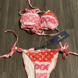 Louis Vuitton Pink Bikini Size M , NWT for Sale in San Antonio, TX - OfferUp