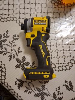 New dewalt  1/4  hex  impact  tool  only