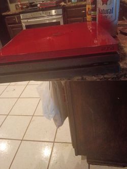 PS4 bundle with Smart TV Samsung 26 inch laptop is included free