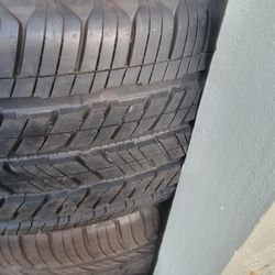 llantas 22"en Buenas Condiciones 