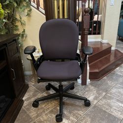 Beautiful Adjustable Steel case Amia Chair For Gaming Or Office 