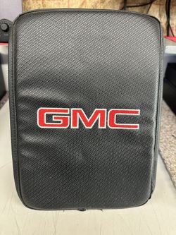 GMC Embroidery Console Armrest Pad