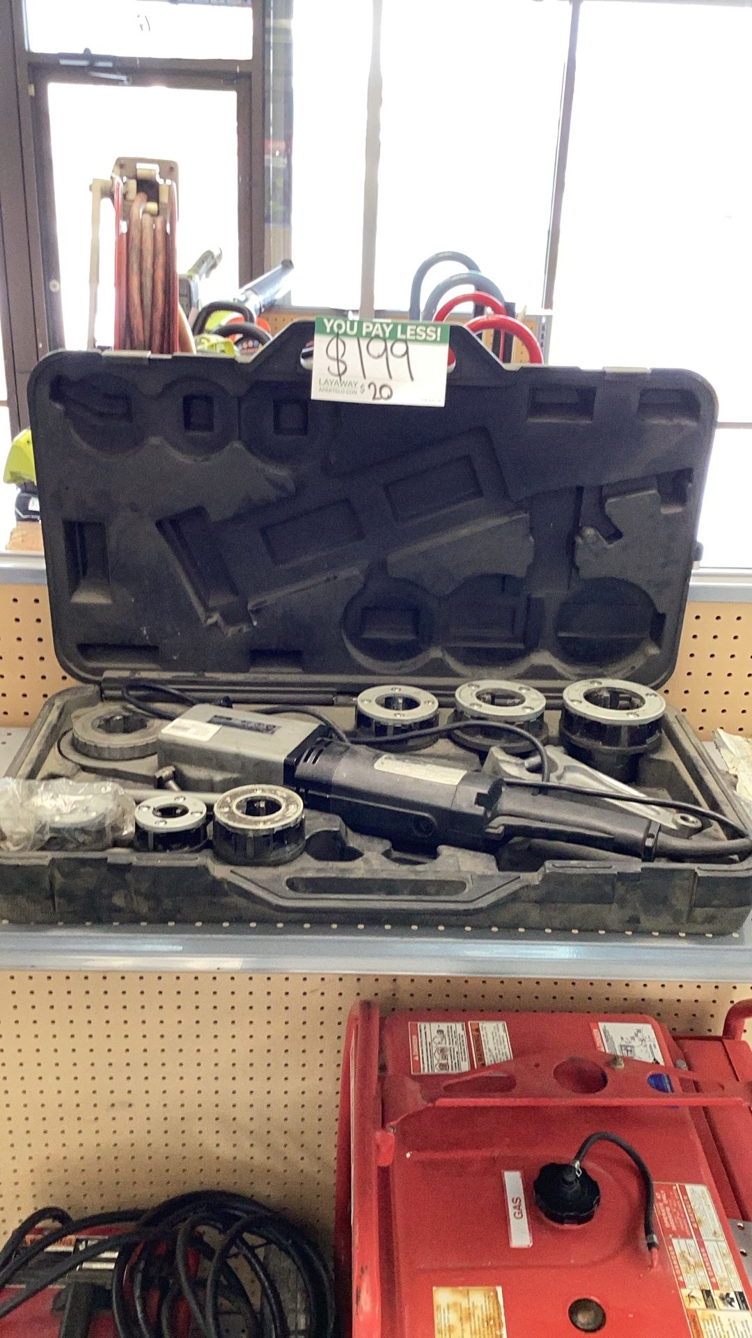 Pipe Cutter