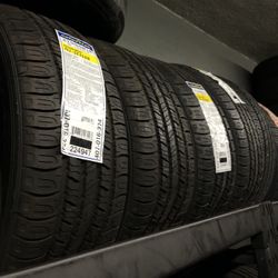 215/65/16 New Goodyear Tires