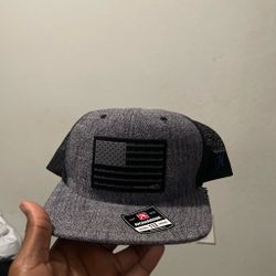 Trucker hat