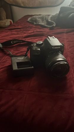canon camera with battery and charger 