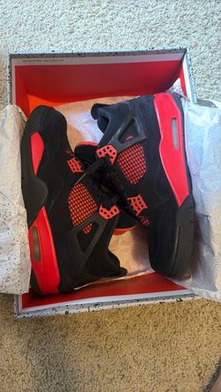 Jordan 4 10 thunders