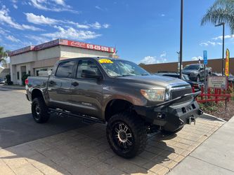 2013 TOYOTA TUNDRA CREWMAX 5 1/2FT 