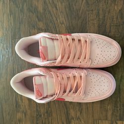 Pink Nike Dunk