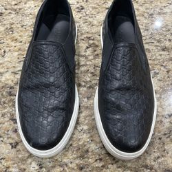 Gucci Slipon Gg Monogram Embossed Leather size 10.5