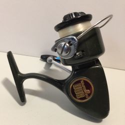 Vintage 800 Olympic Reel Made In Japan