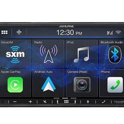 Alpine ILX-407 7" Shallow-Chassis Multimedia Receiver (Does Not Play Discs) and License Plate Camera
