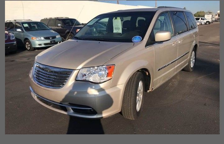 2014 Chrysler Town & Country