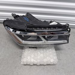 2020-2021-2022-2023 Volkswagen Atlas Cross Right Headlights Led OEM