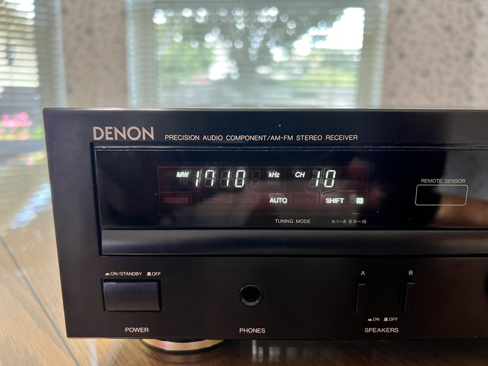 Vintage Denon DRA - 325R Receiver- Pure Analog Power, Audiophile Favorite