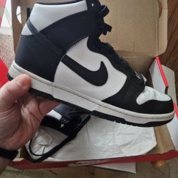 Sz8.5M Nike Dunk High Panda Og All