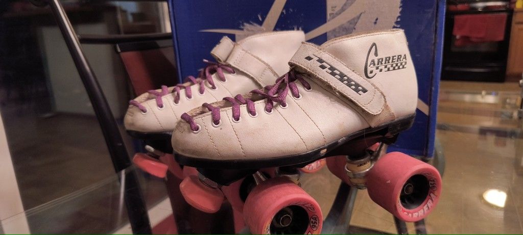 Riedell 105 W White Carrera Quad Speed Skates Size 6