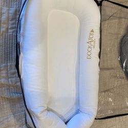 Dockatot Deluxe+