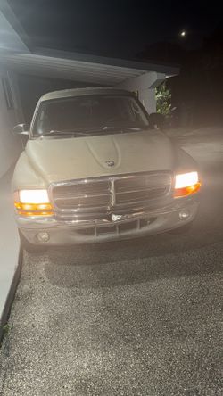 2003 Dodge Dakota