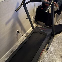 Treadmill 
