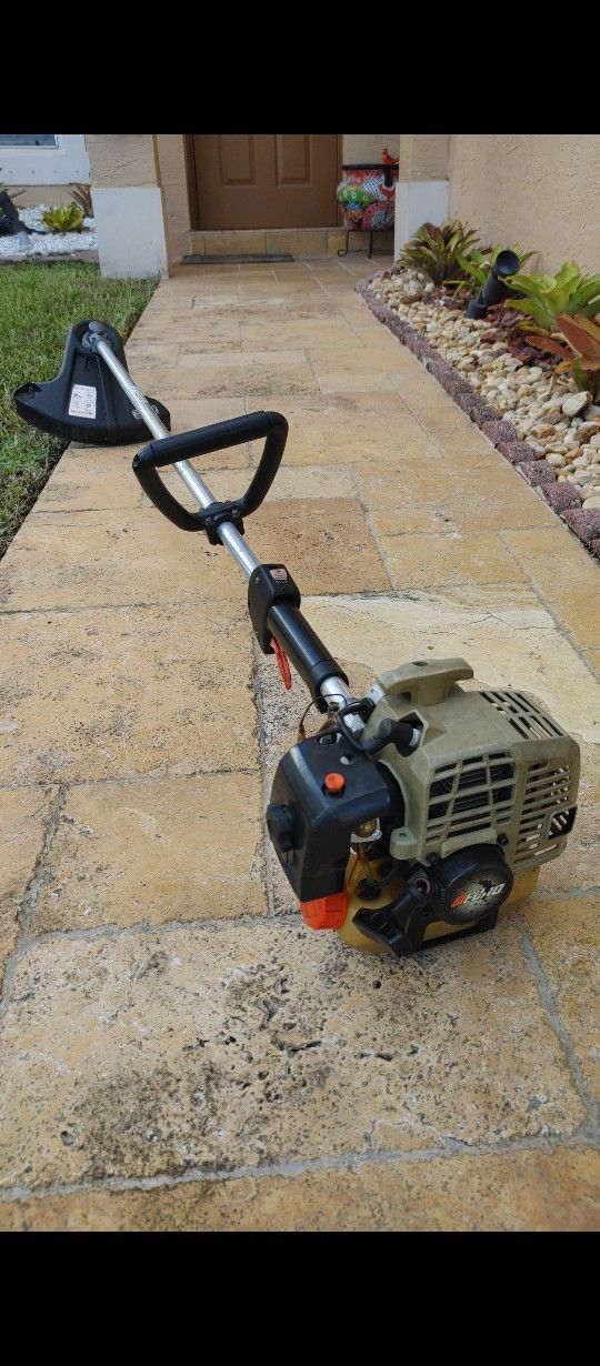 Weed Whacker/ Echo Srm 2400 Weed Eater Great Condition!