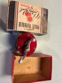 Vintage fishing reel - Trophy Deluxe 66  by Ranger