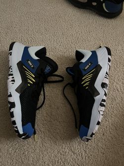 Donovan Mitchel’s Shoes 