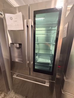 Samsung French Door Refrigerator with InstaView