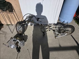 🔧 Mini Bike / Pit Bike Parts Lot — Engines, Frame, Rolling Chassis