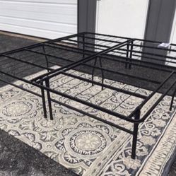 New 18”h Smart Base Platform Bed Frame KING Size 