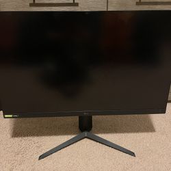 LG 32” LG NVDIA gaming Monitor Cracked
