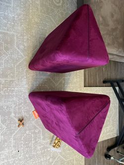 Nugget couch (2 pieces only)