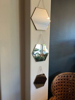 Set of 3 Hexagonal Hanging Wall Mirrors