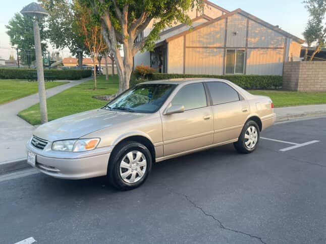 2000 Toyota Camry LE
